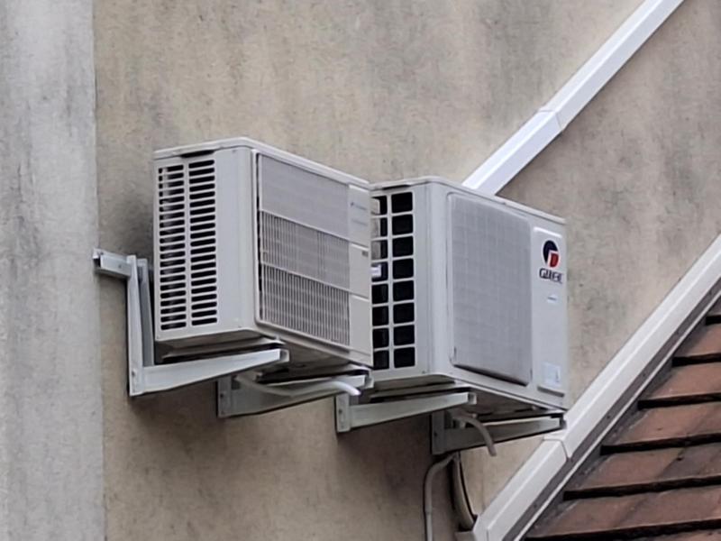 Ouvrir la fenêtre modale de l'avis 2 sur 3