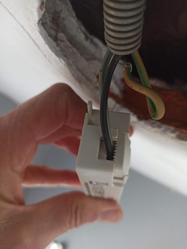 Ouvrir la fenêtre modale de l'avis 2 sur 3
