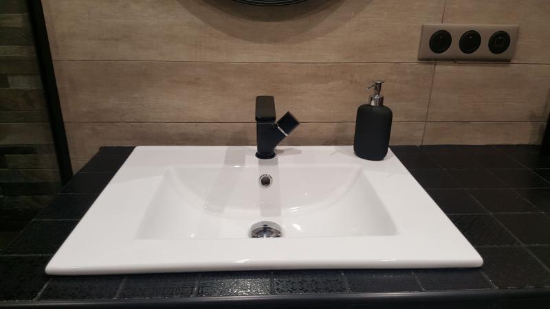 Ouvrir la fenêtre modale de l'avis 1 sur 1