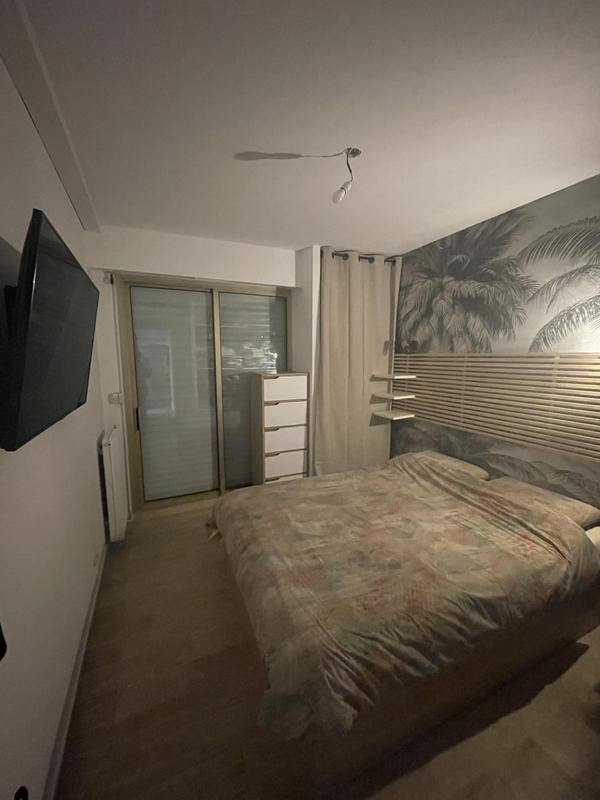 Ouvrir la fenêtre modale de l'avis 1 sur 1