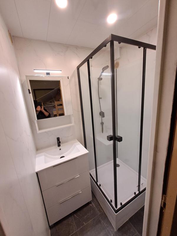 Ouvrir la fenêtre modale de l'avis 1 sur 2