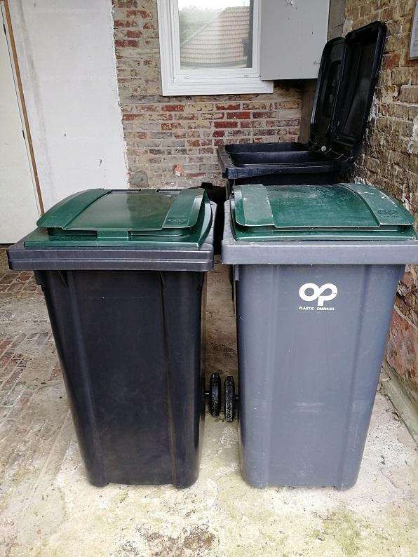 Ouvrir la fenêtre modale de l'avis 1 sur 3