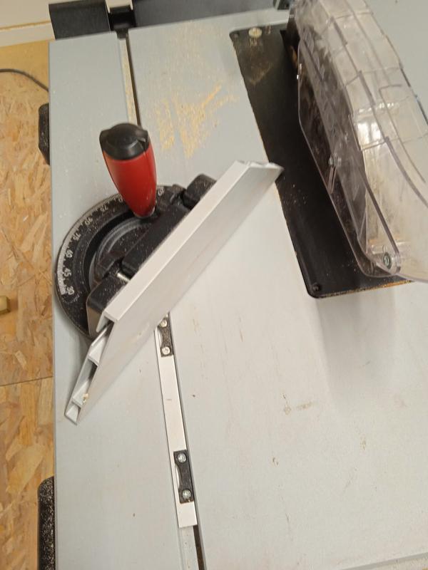 Ouvrir la fenêtre modale de l'avis 4 sur 5