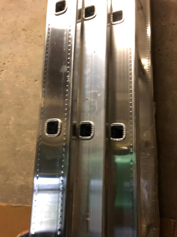 Ouvrir la fenêtre modale de l'avis 1 sur 1