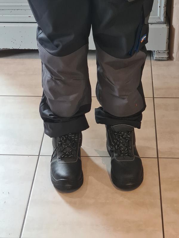 Ouvrir la fenêtre modale de l'avis 1 sur 3