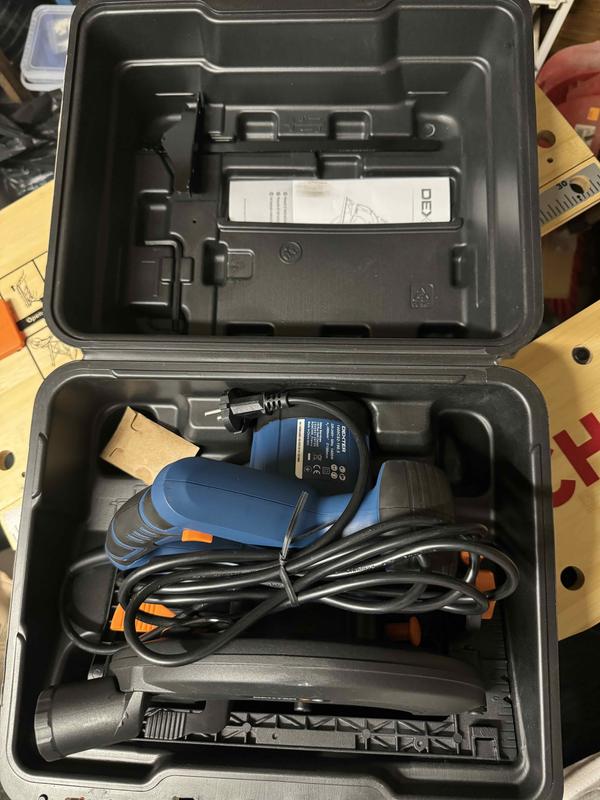 Ouvrir la fenêtre modale de l'avis 1 sur 3