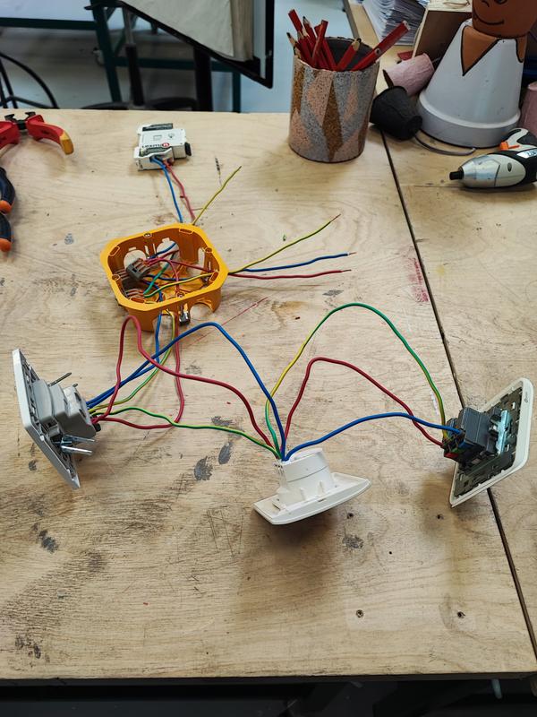 Ouvrir la fenêtre modale de l'avis 1 sur 1