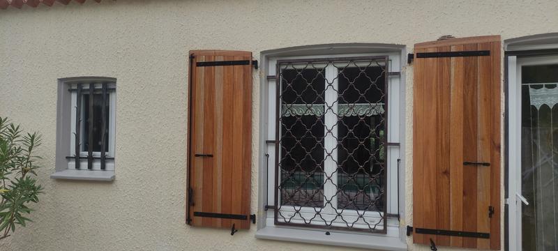 Ouvrir la fenêtre modale de l'avis 1 sur 2