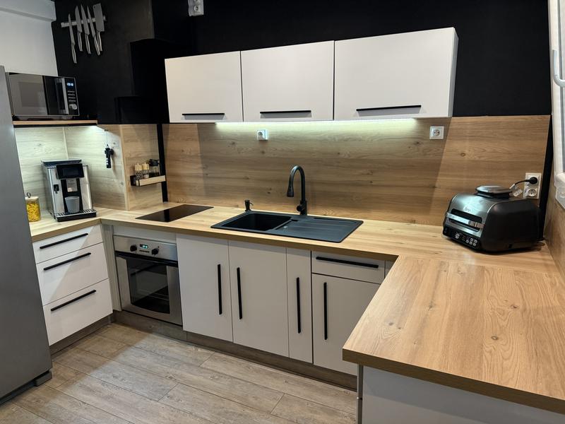 Ouvrir la fenêtre modale de l'avis 1 sur 1