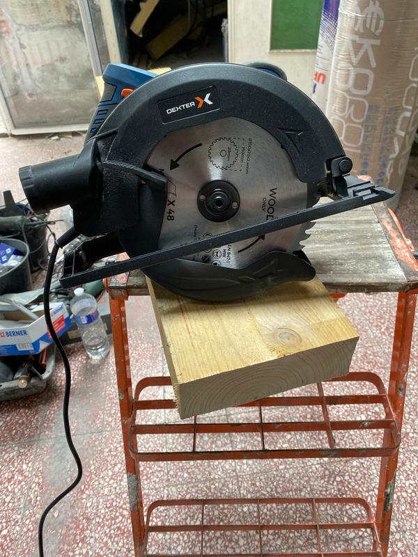 Ouvrir la fenêtre modale de l'avis 1 sur 3