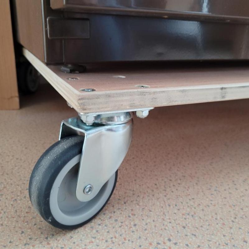 Ouvrir la fenêtre modale de l'avis 1 sur 2