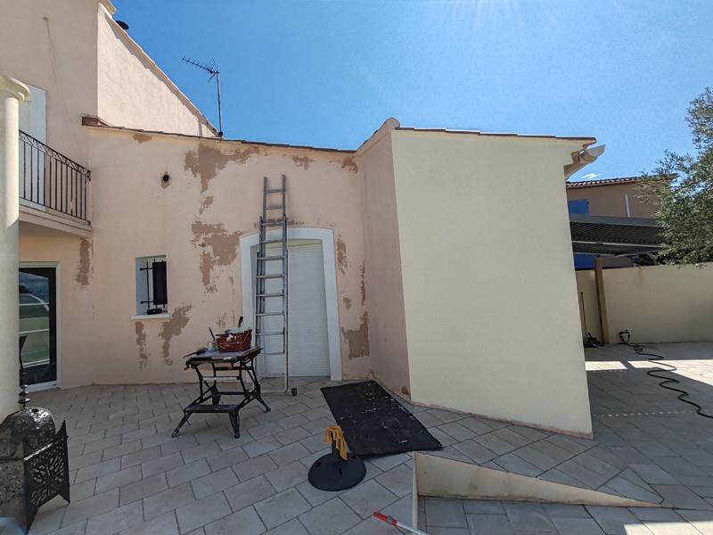 Ouvrir la fenêtre modale de l'avis 1 sur 2