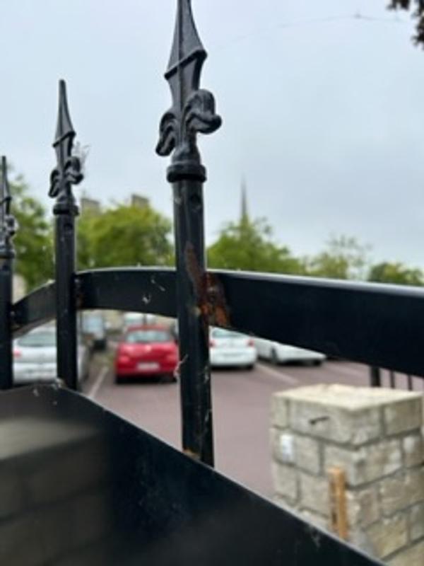 Ouvrir la fenêtre modale de l'avis 2 sur 4