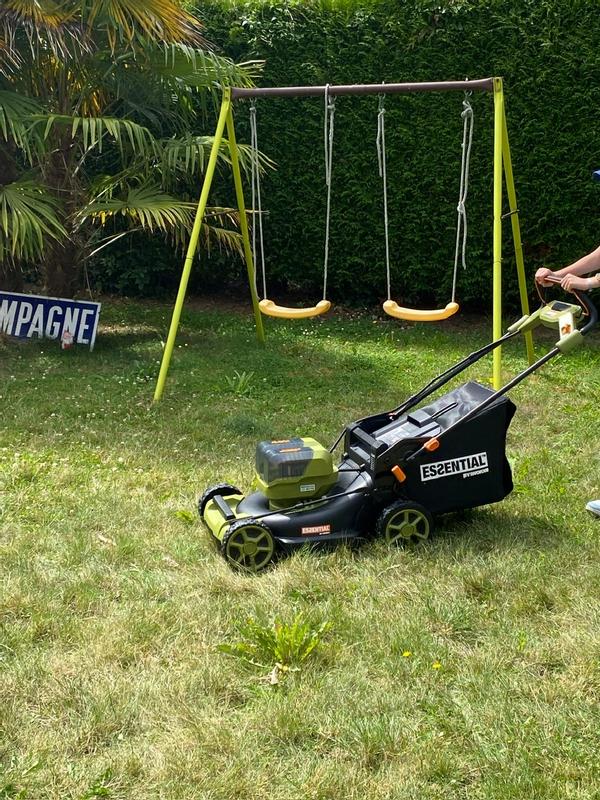 Ouvrir la fenêtre modale de l'avis 1 sur 2