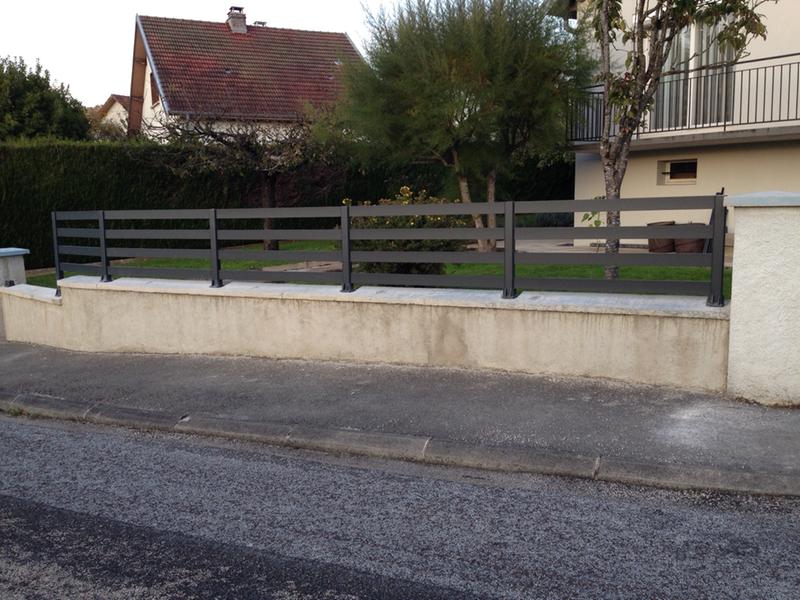 Ouvrir la fenêtre modale de l'avis 3 sur 3