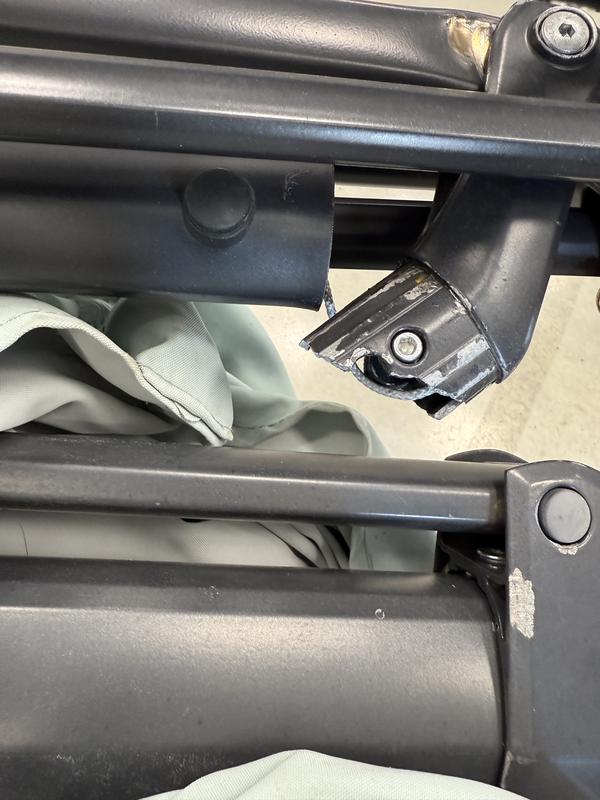 Ouvrir la fenêtre modale de l'avis 1 sur 2