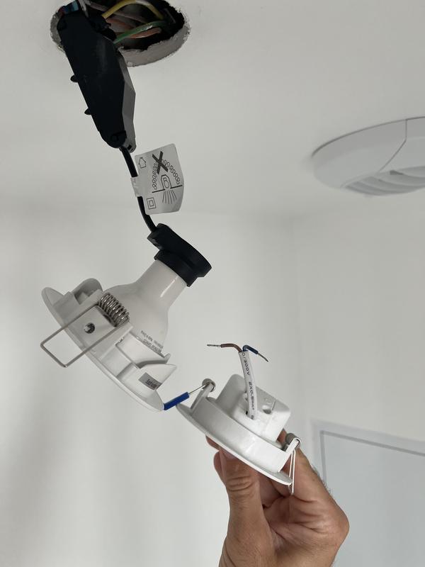 Ouvrir la fenêtre modale de l'avis 1 sur 2