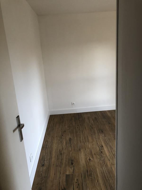 Ouvrir la fenêtre modale de l'avis 1 sur 1