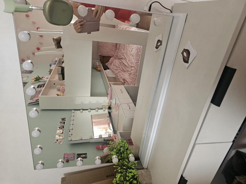 Ouvrir la fenêtre modale de l'avis 1 sur 3