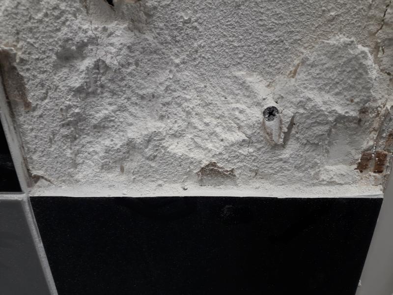 Ouvrir la fenêtre modale de l'avis 1 sur 2