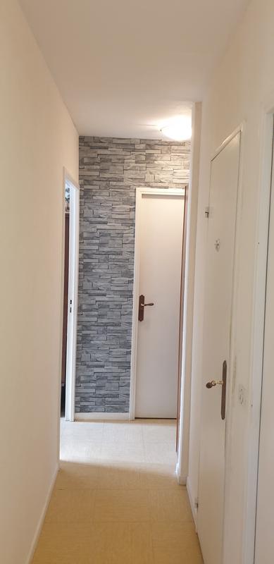 Ouvrir la fenêtre modale de l'avis 1 sur 3