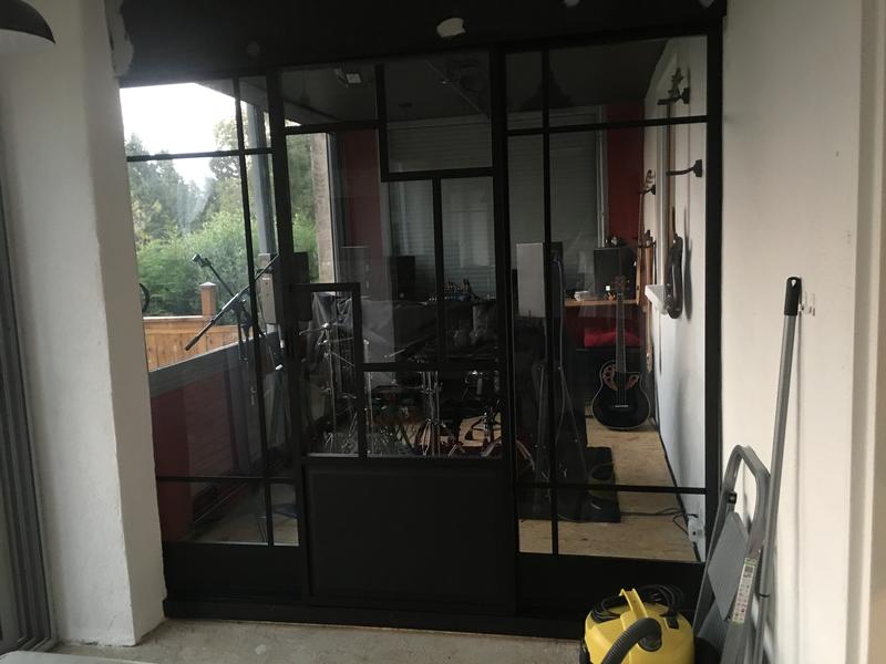 Ouvrir la fenêtre modale de l'avis 1 sur 3