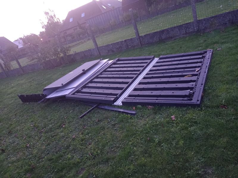 Ouvrir la fenêtre modale de l'avis 1 sur 3