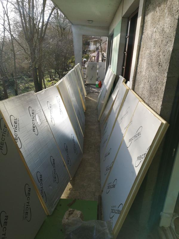 Ouvrir la fenêtre modale de l'avis 1 sur 6