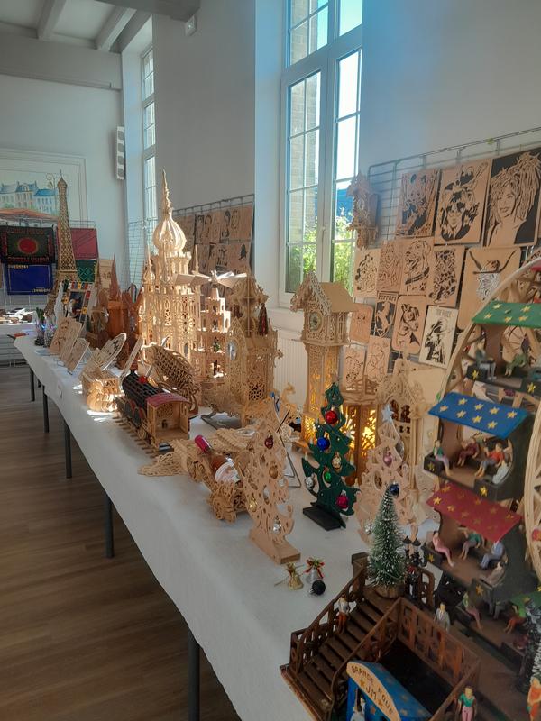 Ouvrir la fenêtre modale de l'avis 1 sur 3