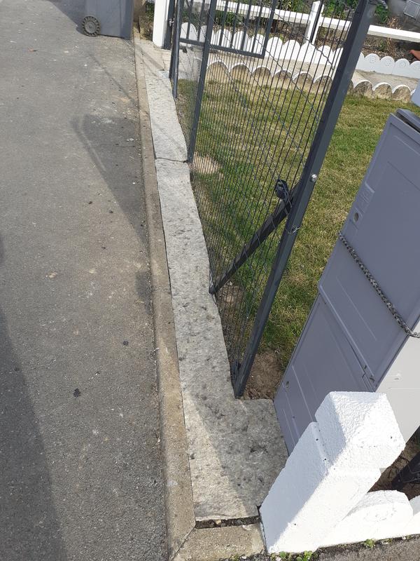 Ouvrir la fenêtre modale de l'avis 1 sur 3