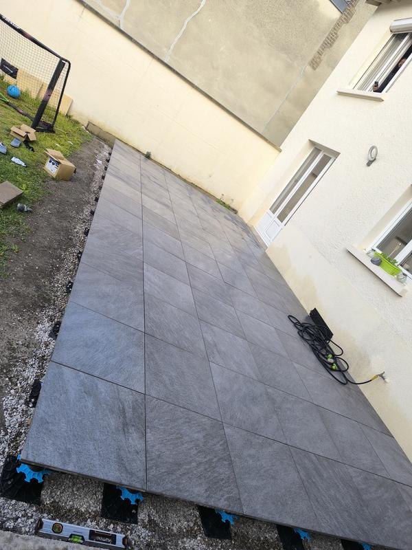 Ouvrir la fenêtre modale de l'avis 1 sur 4