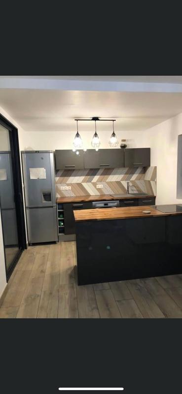 Ouvrir la fenêtre modale de l'avis 1 sur 1