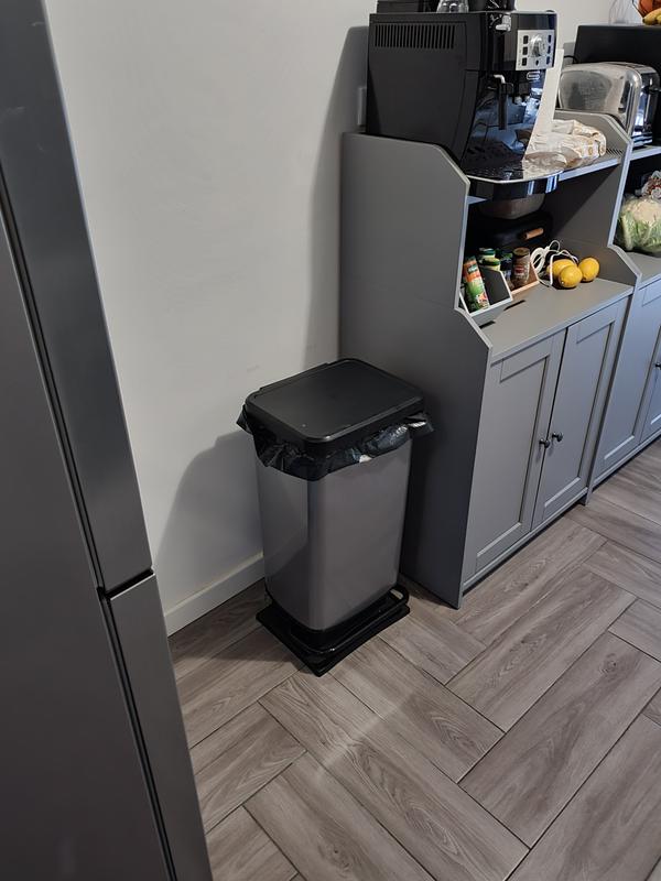 Ouvrir la fenêtre modale de l'avis 1 sur 4