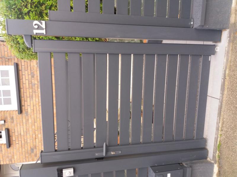 Ouvrir la fenêtre modale de l'avis 1 sur 1