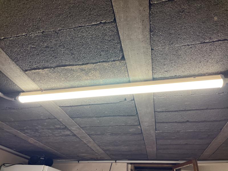 Ouvrir la fenêtre modale de l'avis 1 sur 2