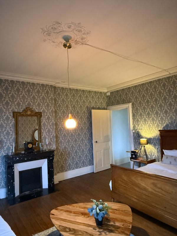 Ouvrir la fenêtre modale de l'avis 1 sur 2