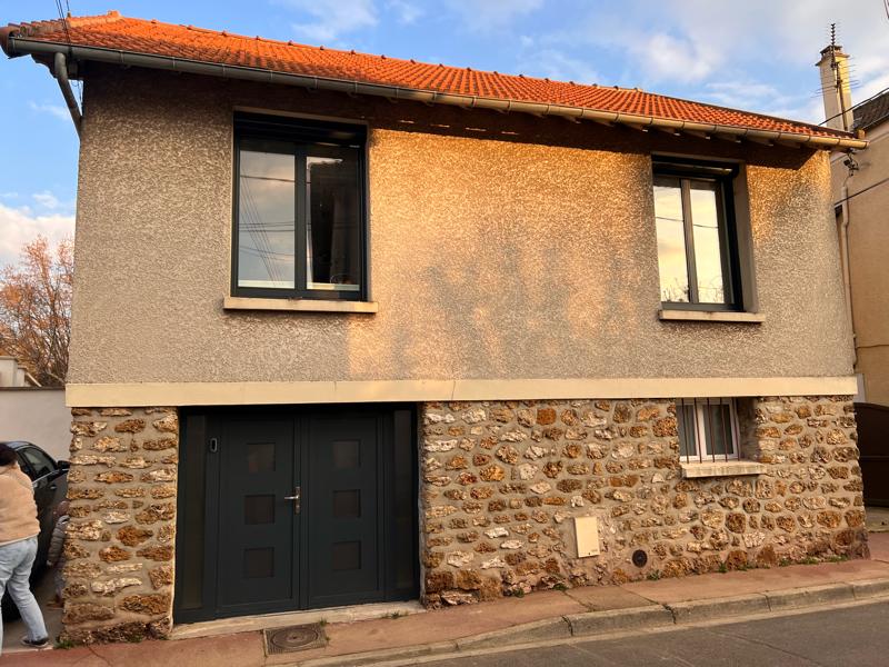 Ouvrir la fenêtre modale de l'avis 1 sur 1