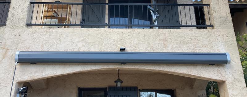 Ouvrir la fenêtre modale de l'avis 1 sur 2