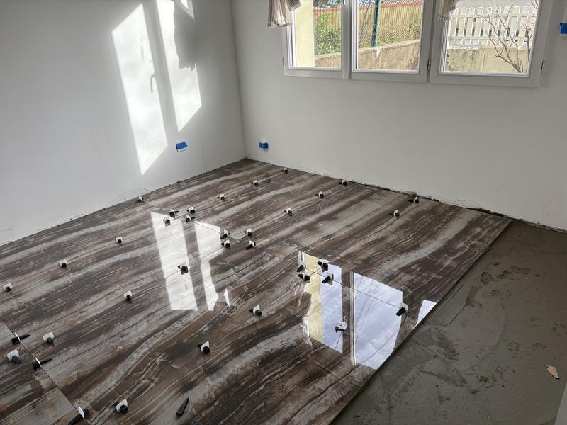 Ouvrir la fenêtre modale de l'avis 1 sur 3