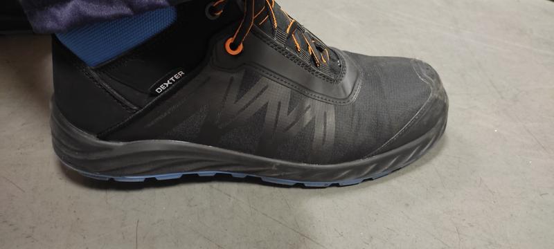 Ouvrir la fenêtre modale de l'avis 1 sur 2