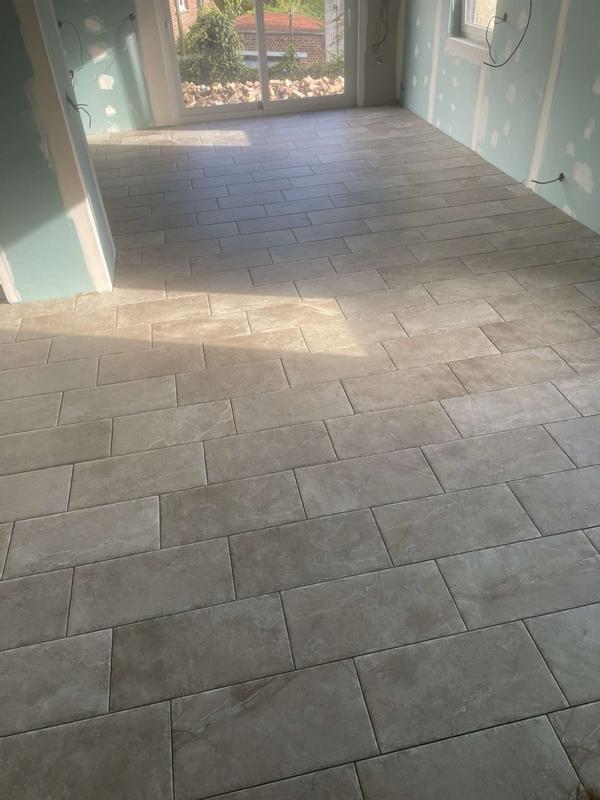 Ouvrir la fenêtre modale de l'avis 1 sur 2