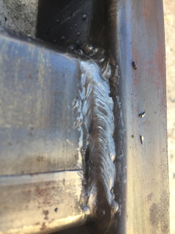 Ouvrir la fenêtre modale de l'avis 1 sur 1