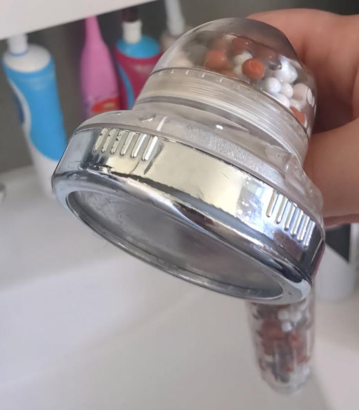 NearMoon Pommeau de douche à effet pluie, design ultra fin, augmentation de la pression, expérience incroyable, pommeau de douche à haute pression en acier inoxydable à haut débit (15,2 cm, noir mat