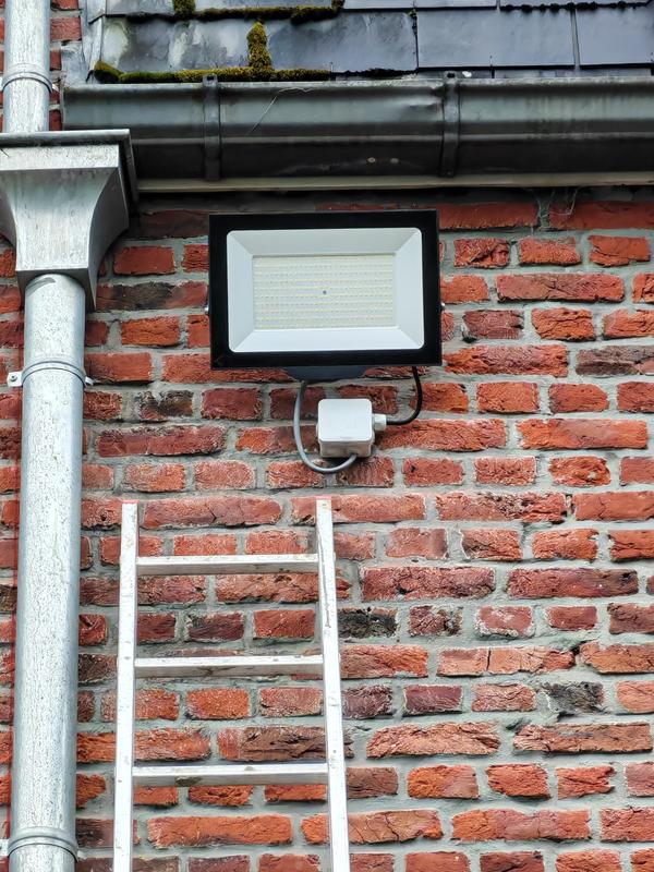 Ouvrir la fenêtre modale de l'avis 2 sur 2