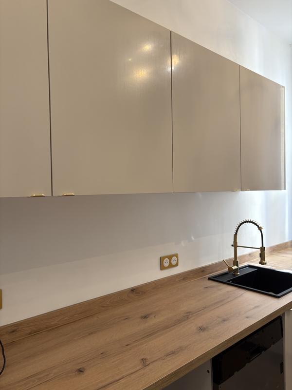 Ouvrir la fenêtre modale de l'avis 1 sur 2