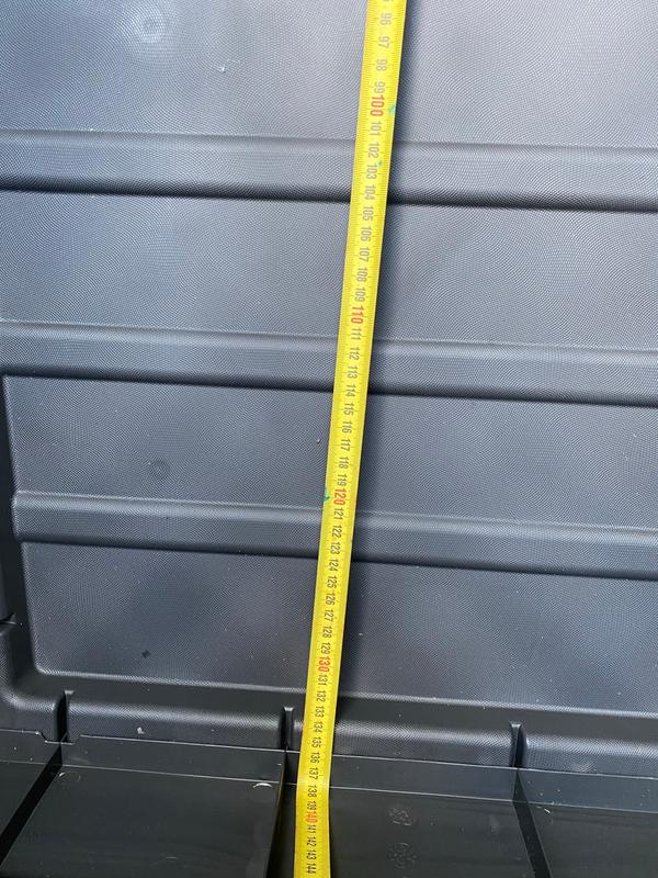 Ouvrir la fenêtre modale de l'avis 1 sur 2