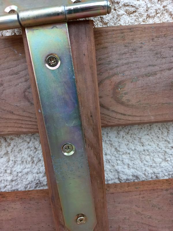 Ouvrir la fenêtre modale de l'avis 1 sur 2