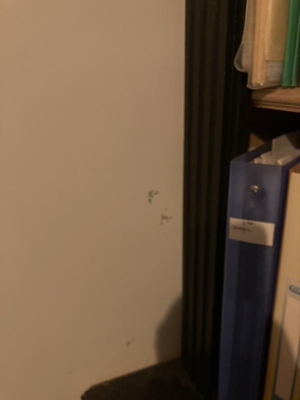 Ouvrir la fenêtre modale de l'avis 1 sur 2