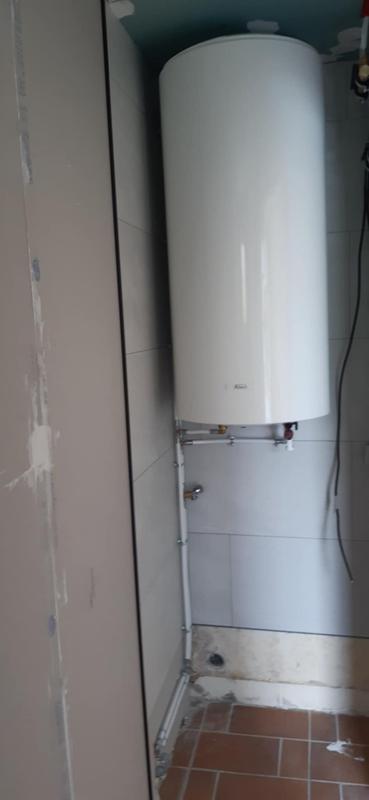 Ouvrir la fenêtre modale de l'avis 1 sur 2