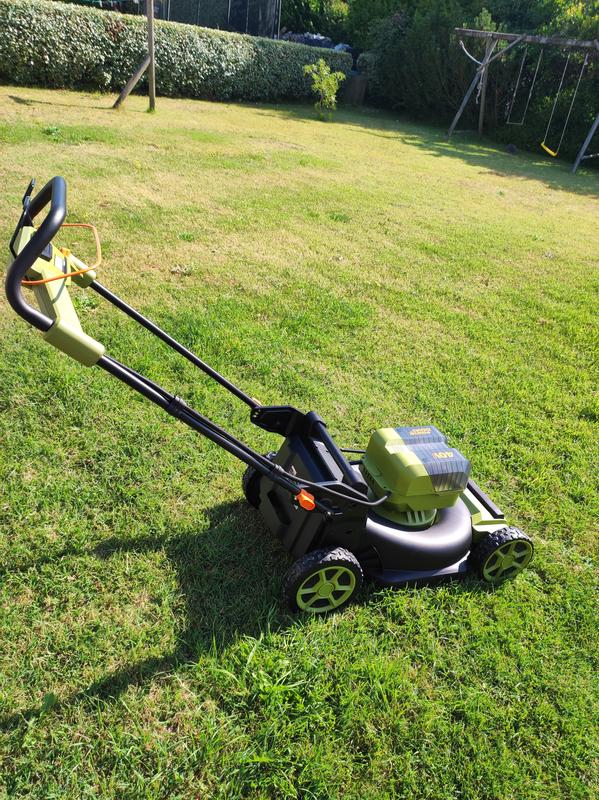 Ouvrir la fenêtre modale de l'avis 1 sur 6